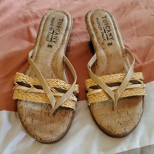 🌻3/$15 Tan and brown dress sandals size 8